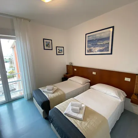 Helvetia Hotel